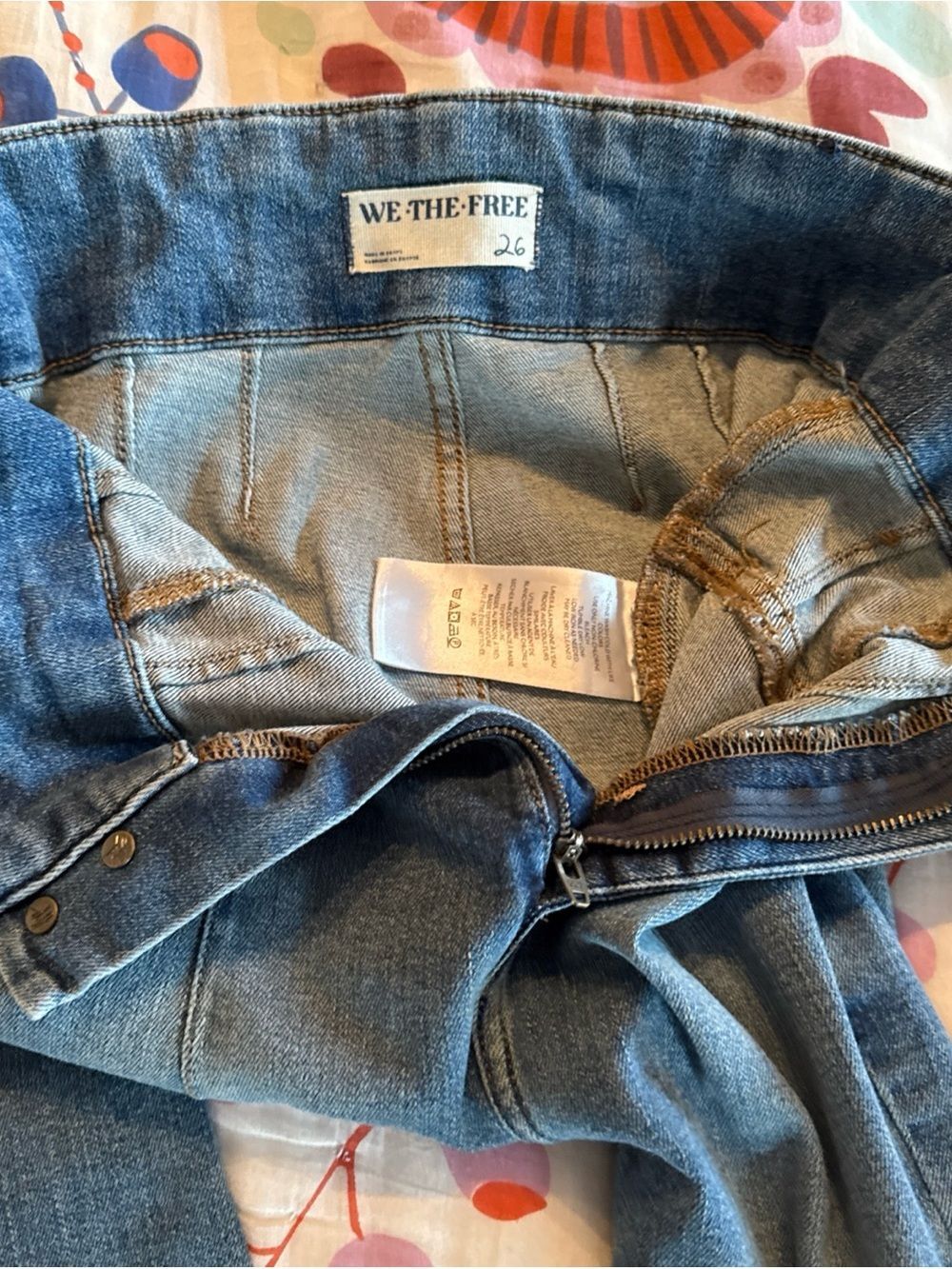Free People We The Free High-Rise Jayde Flare Jeans in Medium Blue Wash | Sz 26 - Picture 9 of 12